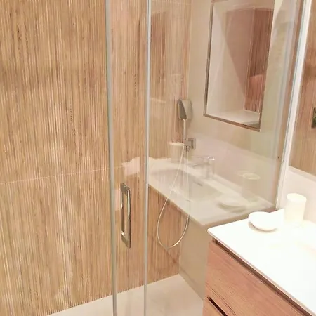 Spectacular Frontbeach Old Town La Rada Apartment