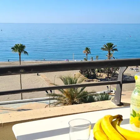 Spectacular Frontbeach Old Town La Rada Apartment *