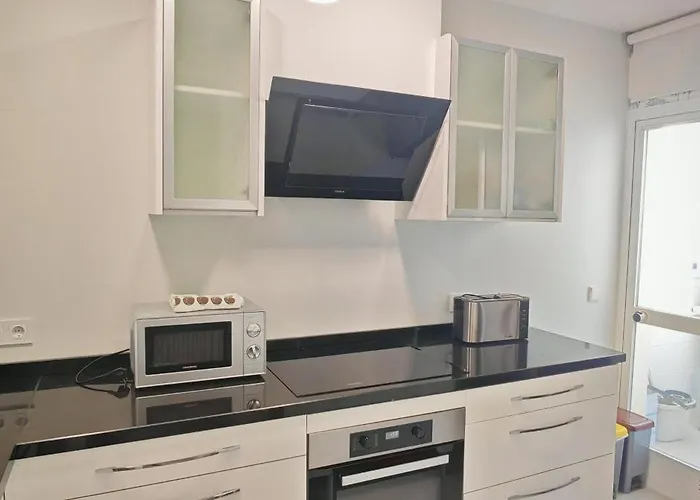 Spectacular Frontbeach Old Town La Rada 에스테포나